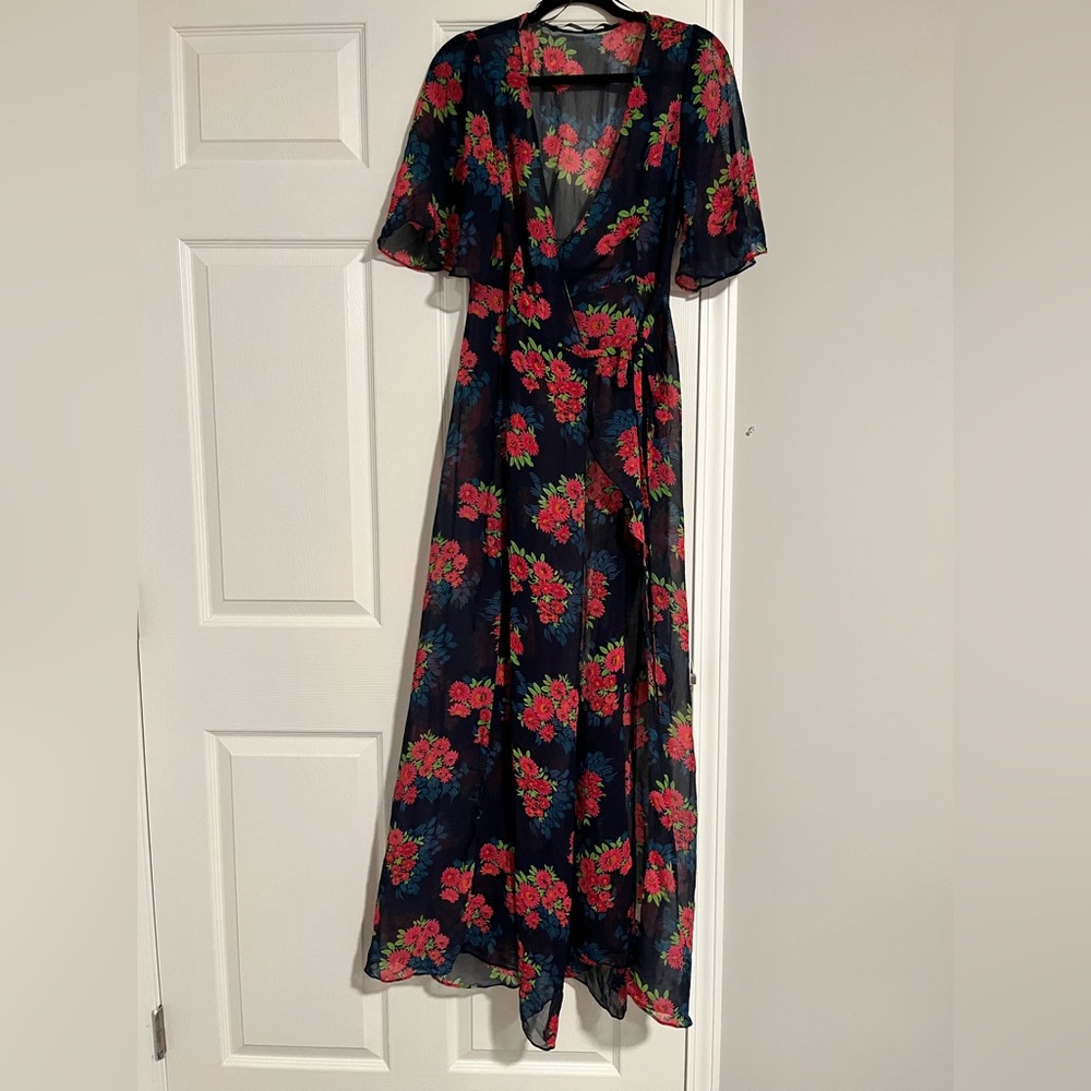 Floral bathing suit coverup